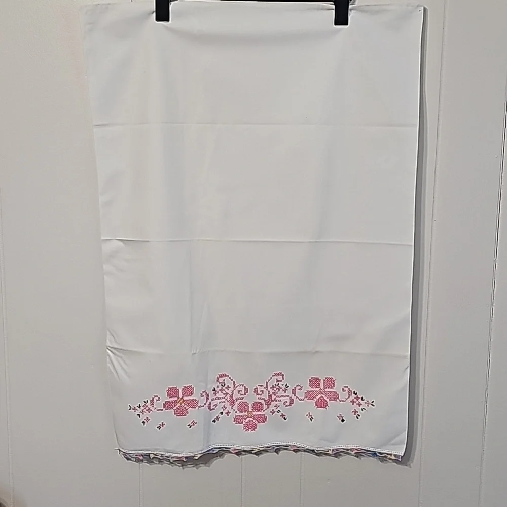 Vintage TWO Crocheted & Embroidered Standard White Pillowcases Granny Made NWOT